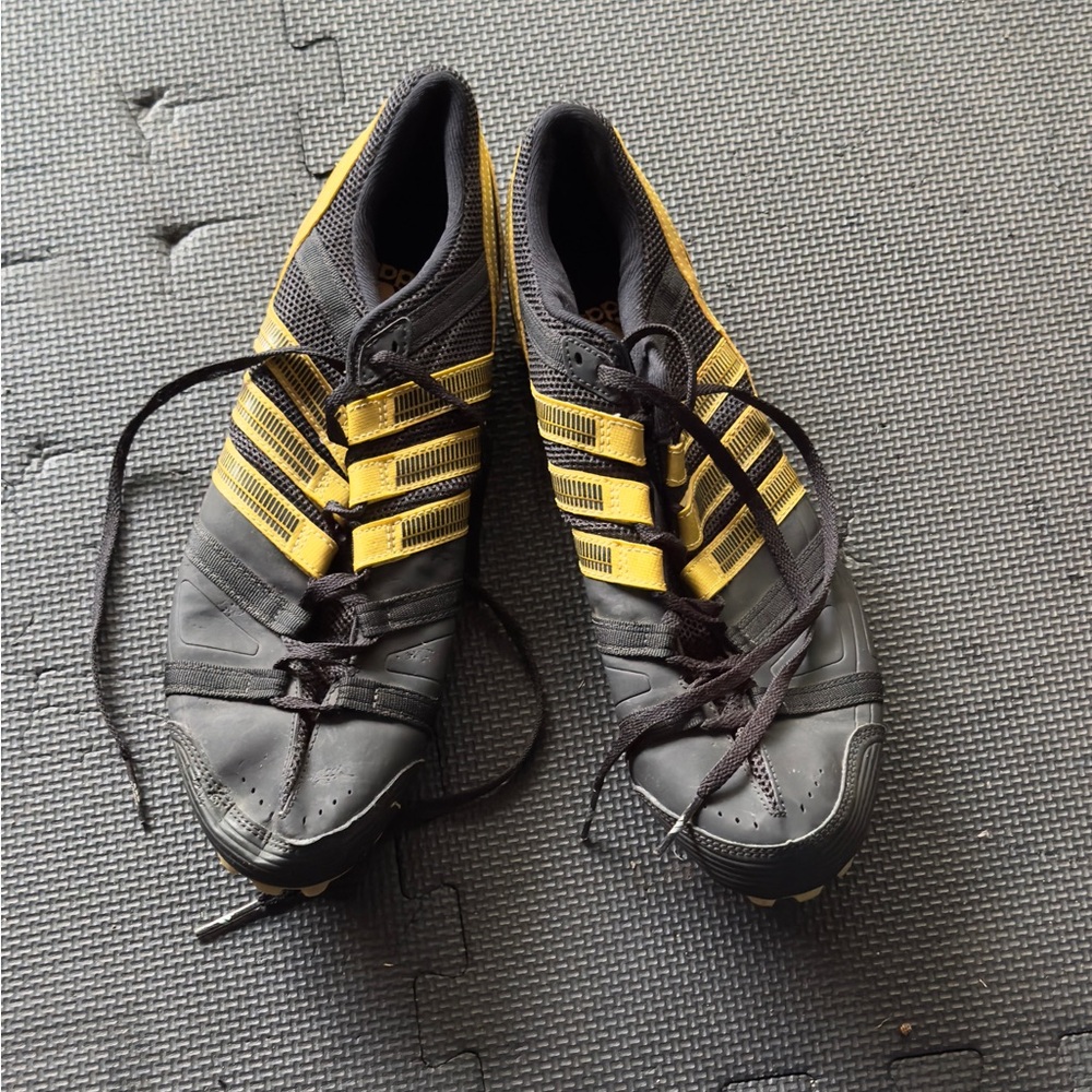 Adidas Men's Black and Yellow Athletic Shoes